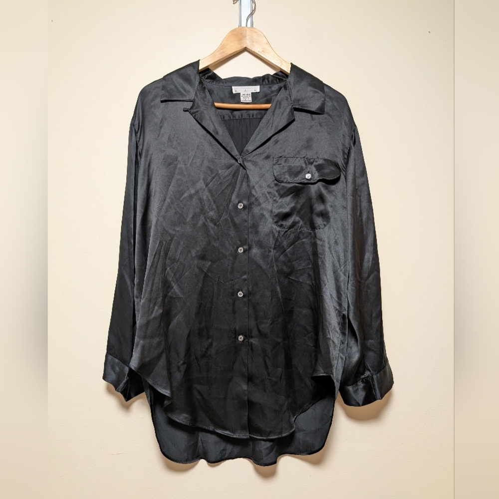 G.J.M. Black 100% Silk Button-Up Blouse – Size L